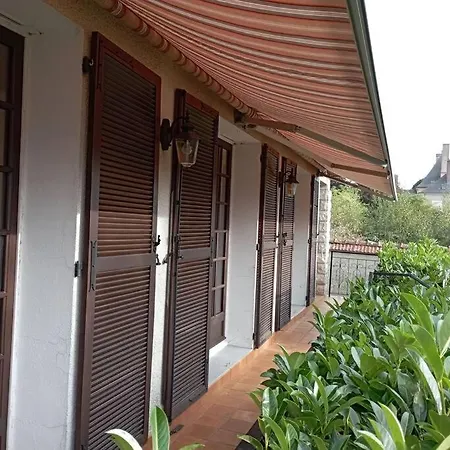 Le Logis De Thais Henrichemont Exterior photo