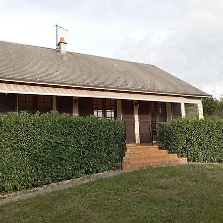 Le Logis De Thais Henrichemont Exterior photo